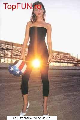 sau la capatul tunelului mai gasesti si lumina asta :zzz: dumnezeu reprezinta de fapt