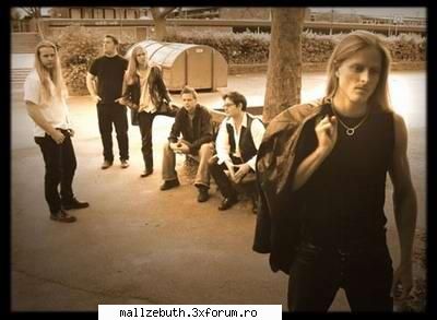 formatii preferate super tari cine ascultat dak dau mai multe date curand despre kisses